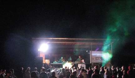 Roots of Sound III.- free open air, 5.7.2008, Centrum Johanka, Kamenice nad Lipou by hudri