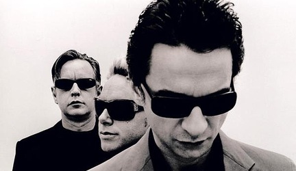 Nové single od Depeche Mode "Fragile Tension" a  "Hole to Feed" s remixami Laidbacka Luke, Stephana Bodzina, Paula Woolforda