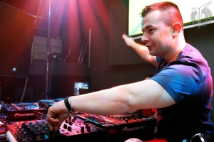 Robert Burian Robert Burian